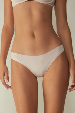 Bragas Intimissimi Brazilian Seamless Ultra Light Microfiber Mujer Creme Rosas | ESTUF3965